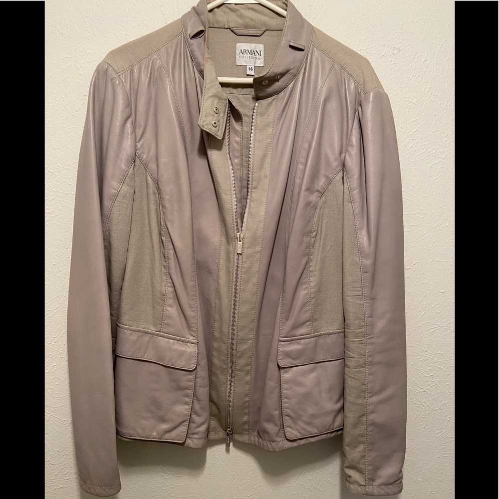 ARMANI COLLECTION (16)